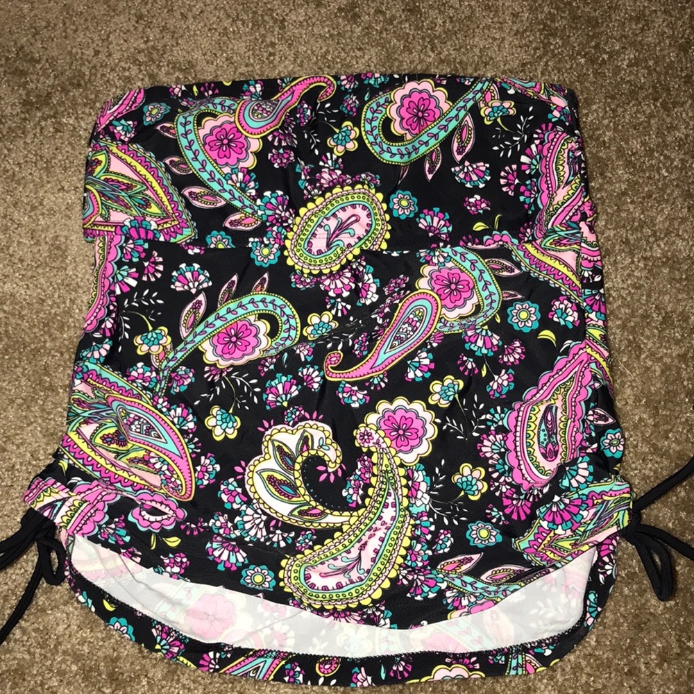 NEVER WORN! Strapless bathing suit top